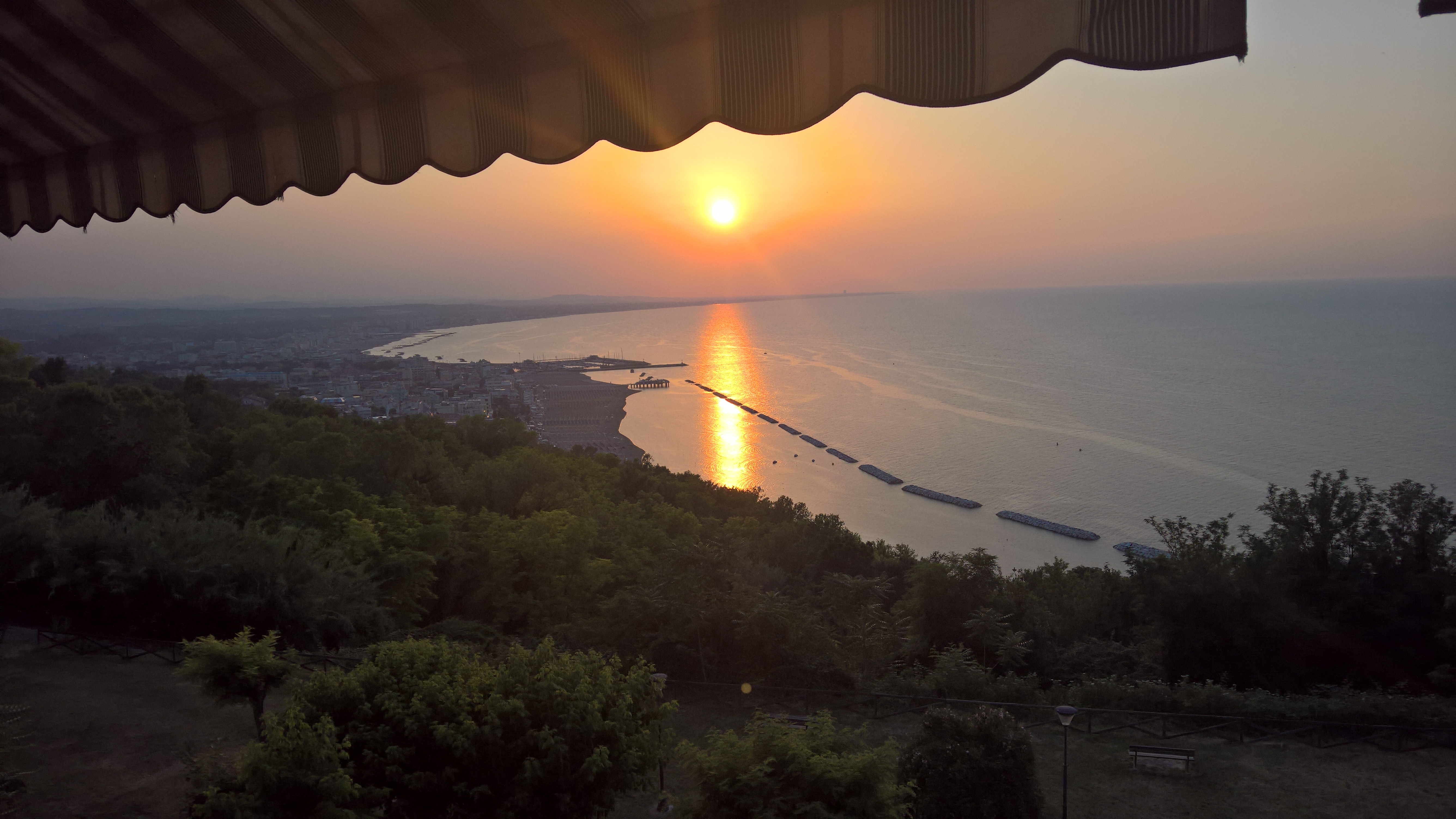 WP 20170615 20 22 55 Rich